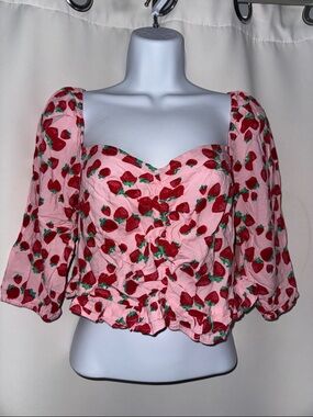 Strawberry Print Puff Sleeve Crop Top - Pink